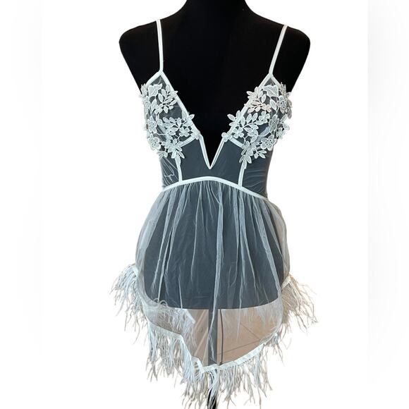 New ~ ROMA ~ Bridal Corset Chemise Medium GORGEOUS - Picture 1 of 6